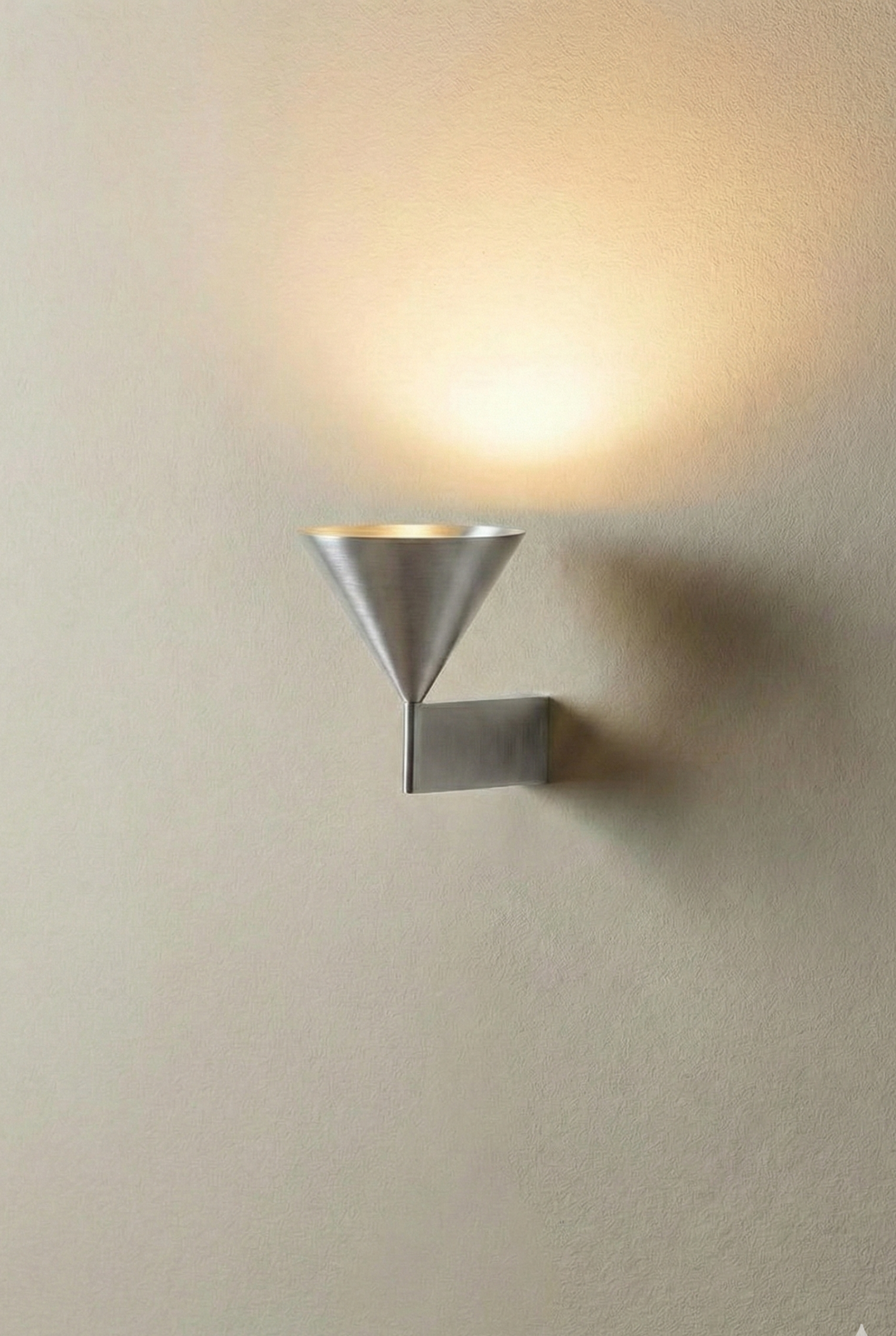 LUME | WANDLAMP CONE